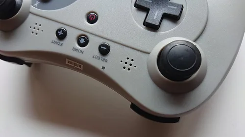 Vista 4 de NEXiLUX Wireless Classic Pro Controller Gamepad Compatible with Nintendo Wii U, Gray