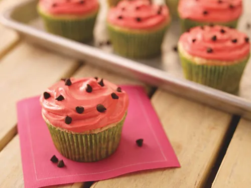 Vista 6 de Jell-O Mezcla de postres de gelatina, sabor a sandía, gelatina de fruta clásica para postres, aperitivos y recetas de fiesta, 3 onzas (paquete de 24)