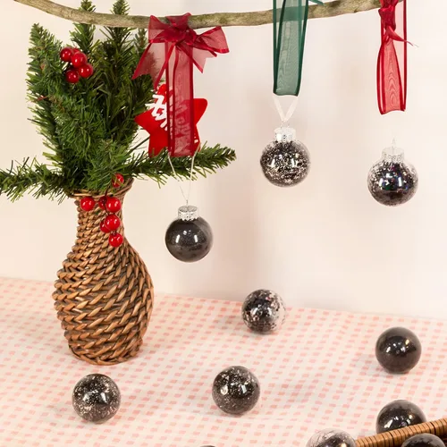 Vista 7 de 24 unidades - Adornos de bolas de Navidad colgantes de plástico transparente inastillable con bolas delicadas decorativas (2.36"/60mm, negro)