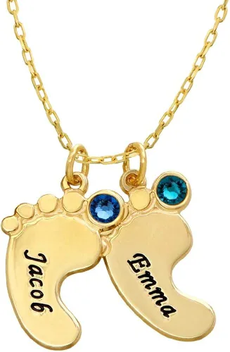 Vista 5 de MYKA - Collar con nombre y dije de pies de bebé grabado personalizado con cristalesdiamante hasta 5 dijes y grabados inscripciones personalizadas