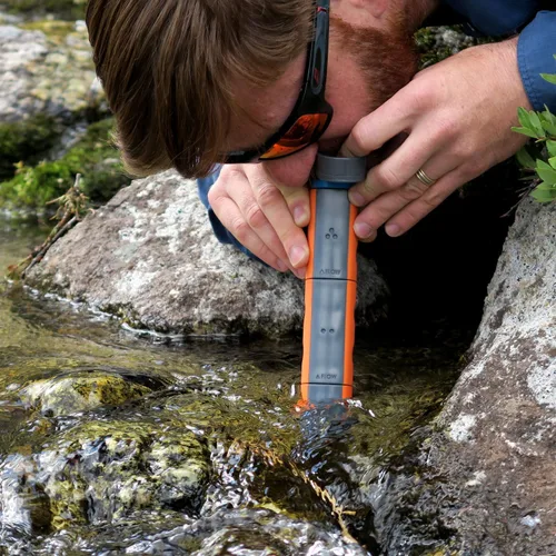 Vista 2 de Filtro de agua MUV Survivalist: bloquea productos químicos, bacterias, virus y más