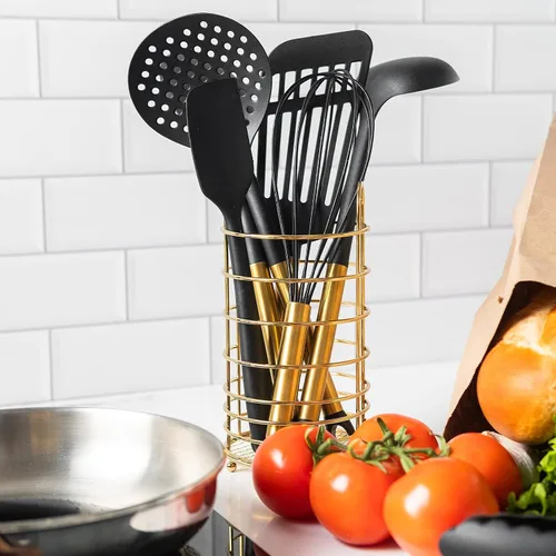 Vista 8 de Juego de utensilios de cocina negros y dorados con soporte de acero inoxidable, utensilios de cocina de nailon de 18 piezas con tazas medidoras