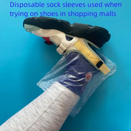 Vista 5 de BJEFHYP disposable socks, ice skating socks, bowling socks, foot bath covers,plastic socks,universal size, 100 pieces, transparent