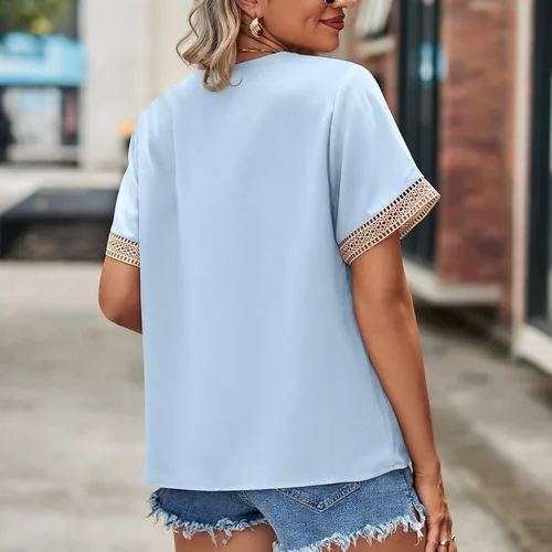 Vista 3 de Short Sleeve Blouses for Women V Neck Lace Patchwork Shirt Casual Loose Fit Tee Shirts Lightweight Comfy Pullover Summer Tops
