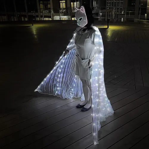 Vista 3 de lightsfever, Alas de hadas grandes iluminadas, blanco frío, alas de isis, disfraz de capa iluminada, alas de mariposa iluminadas, capa LED, alas
