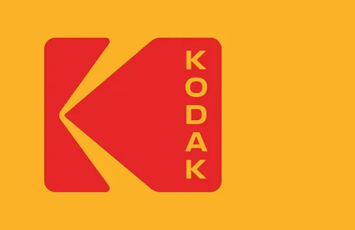 Vista 7 de Papel fotográfico Kodak 8.5 x 11 brillante, paquete de 4 pak, 400 unidades en total, 52 lb. - 7.05 oz/m (41183)..