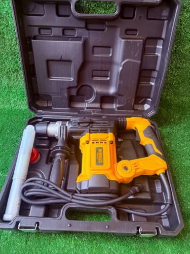 Vista 2 de 🔩 Rotomartillo Demoledor DEWALT 3019