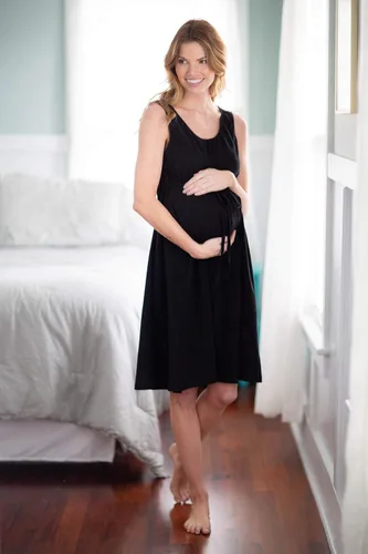 Vista 6 de Baby Be Mine - Bata de maternidad 3 en 1 para parto, lactancia, embarazo y maternidad, indispensable para llevar al hospital