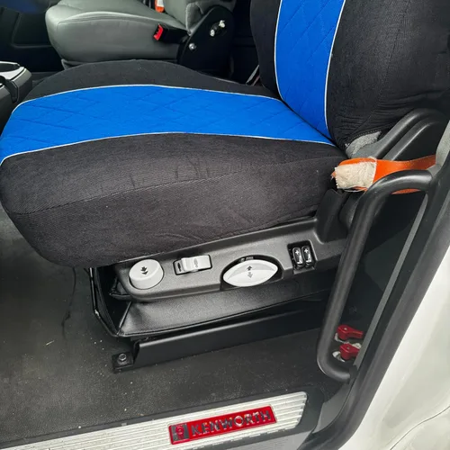 Vista 4 de Cubierta de asiento para Kenworth T680 T880 W990 OEM Stock Seat