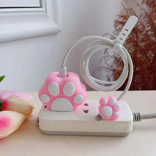 Vista 18 de Funda Protectora Bonita para Cable Cargador Adaptador USB-C de 20W para iPhone, Diseño Único Divertido Kawaii de Dibujos Animados 3D Funda