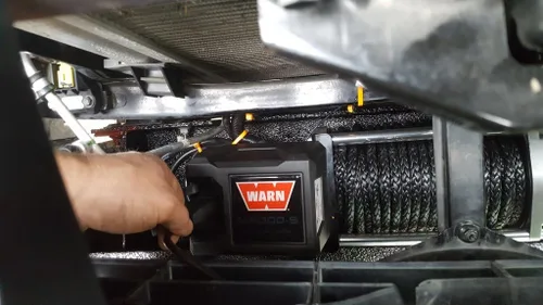 Vista 5 de Cabrestante Warn M8000 de 8,000 lb