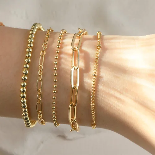 Vista 3 de DEARMAY Juego de pulseras de oro para mujer, a la moda, delicadas, chapadas en oro real de 14 quilates, apilables