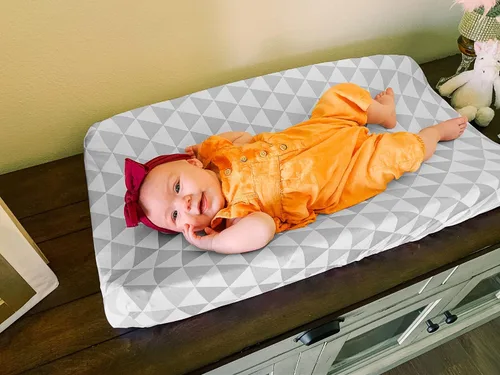 Vista 7 de Funda para cambiador – Paquete de 4 fundas para cambiador de bebé de primera calidad – Funda para cambiador de niño o niña – Jersey puro lavable a