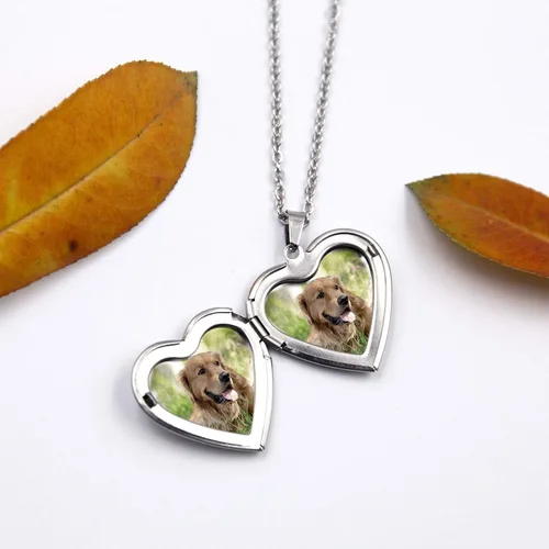 Vista 3 de PHOCKSIN Relicario collar para mujer que sostiene imágenes relicario de fotos para niñas Pulido y grabado Forever in My Heart& I Love You Mom