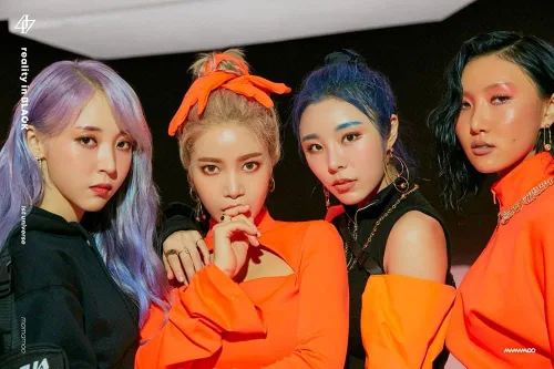 Vista 6 de Mamamoo 'Reality In Black' 2nd Album CD+80p Booklet+1p Lenticular Card+2p PhotoCard+12p Lyrics Card+Message PhotoCard SET+Tracking Kpop Sealed álbum