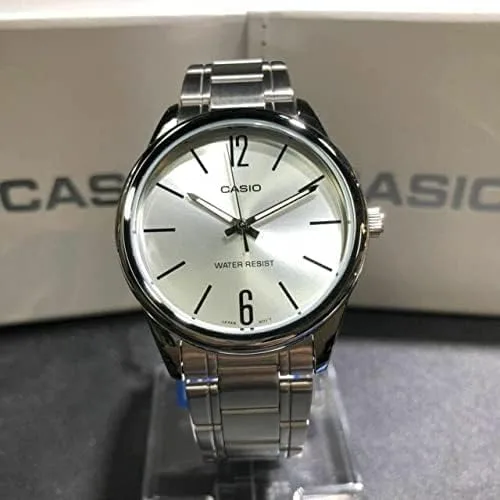 Vista 7 de Casio #MTP-V005D-7A Reloj analógico estándar de acero inoxidable con esfera plateada para hombre, plateado, Reloj analógico, movimiento de cuarzo