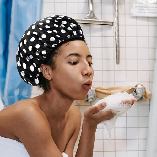 Vista 2 de Geyoga 2 gorros de ducha con forro de rizo para mujer, sombrero de baño grande de triple capa con función de microfibra de cabello seco, gorro