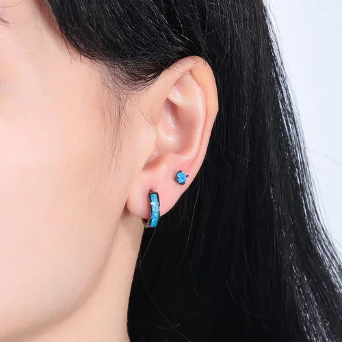 Vista 181 de CiNily Aretes Huggie de ópalo con bisagras, chapados en oro, hipoalergénicos, pequeños aretes de aro para mujeres, adolescentes, niñas, hombres