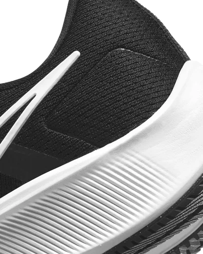 Vista 7 de Nike Air Zoom Pegasus 38 - Tenis de correr para hombre