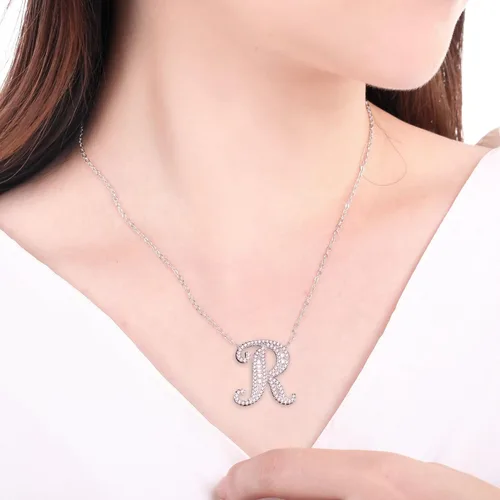 Vista 2 de Uloveido - Collar con colgante de letra A-Z, chapado en oro blanco, para mujeres, niñas, niños, mamá amiga con circonita cúbica y cristales CZ NL025