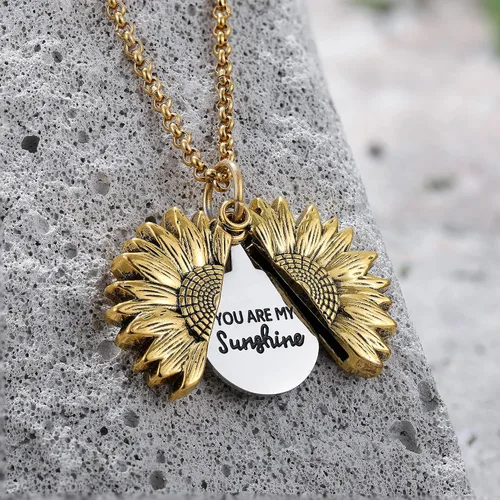 Vista 5 de sloong You Are My Sunshine Engraved Necklace Inspirational Sunflower Locket Necklace Jewelry Mother's Day Gift for Women Girlfriend