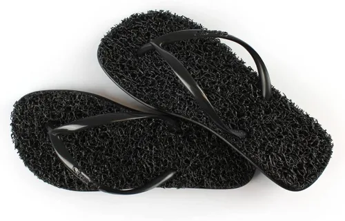 Vista 4 de CLEANUP Chanclas Flat Essence Black Exfoliante, masajista y relajante Sandalias de tanga cómodas y ligeras Fibras 100% veganas reciclables