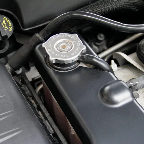 Vista 4 de crosselec Cubierta de tapa de tanque de refrigerante negro mate para Dodge Challenger Charger Chrysler 300/300c 2011-2021