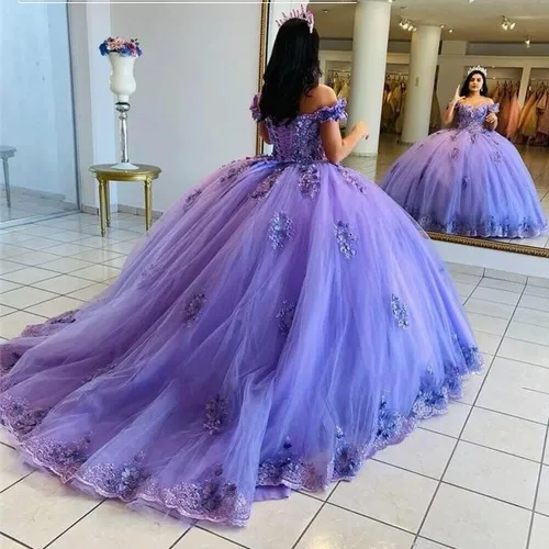 Vista 2 de XYAYE Vestido de quinceañera con cuentas de encaje con hombros descubiertos para mujer, vestido de fiesta con flores 3D hinchadas, dulces 15 16