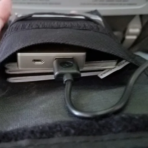 Vista 11 de Specialist ID Paquete de 2 carteras para pasaporte de viaje, ventana de exhibición de 4 x 3, cordón ajustable con ranuras para bolígrafo y 3
