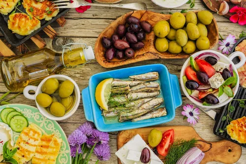 Vista 3 de Season Sardinas en salsa picante, capturadas en la naturaleza, 0.85 oz de proteína, bocadillos Keto, más Omega 3 que atún, Kosher, alto en calcio
