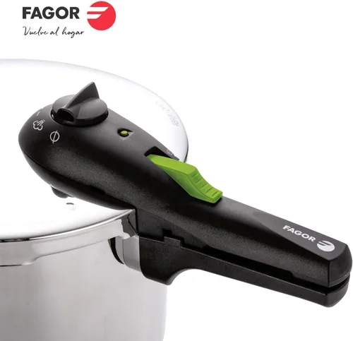Vista 6 de Fagor Rapid Xpress - Olla a presión 6 litros, inducción, súper rápida, acero inoxidable 18/10, todo tipo de cocinas, parte inferior termodifusora, 2