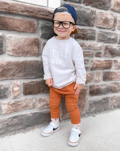 Vista 2 de wdehow Conjunto de 2 piezas para bebé niño pequeño, sudadera con estampado de letras + pantalones con cordón para otoño e invierno