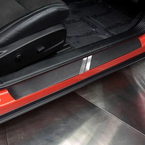 Vista 8 de LEXLEY Protector de umbral de puerta de cuero estilo fibra de carbono 3D para Dodge Challenger 2010-2023, protector de umbral de puerta antiarañazos