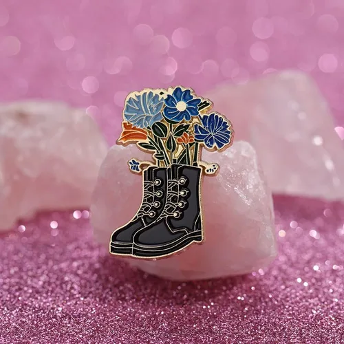 Vista 4 de Creative Flower Plant Enamel Pin Floral Cartoon Brooch Clothing Backpack Badge Fashion Jewelry Gifts For Friends Plant Lovers