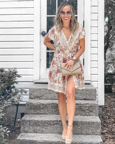 Vista 6 de ZESICA - Vestido corto y cruzado para mujer, diseño de verano 2024 con cuello en V, estampado floral bohemio, acampanado, con volantes, para playa