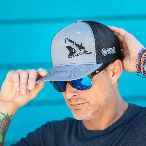 Vista 3 de Sombrero de camionero de buceo con tiburón Snapback ajustable para hombre, para pesca, pesca submarina