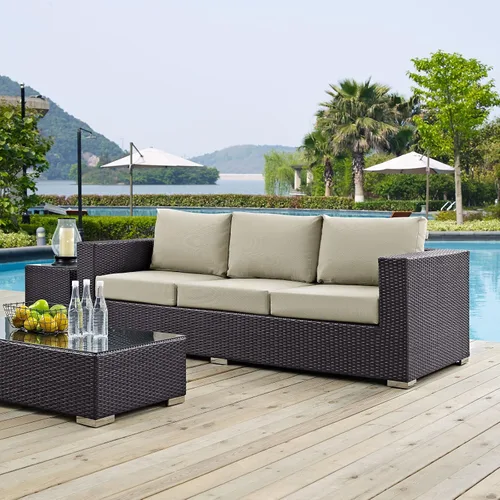 Vista 2 de Modway Sofá de mimbre para patio al aire libre Convene en color beige espresso