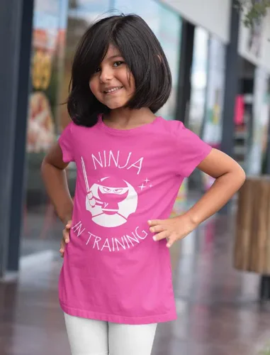 Vista 2 de Ninja in Training - Camisa para niños, regalos novedosos de Ninjas para niños y niñas