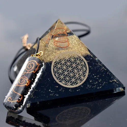 Vista 10 de Pirámide de orgonita de aguamarina, pirámide de cristal curativo, pirámide de piedras preciosas de cristal para meditación, motivación, positividad