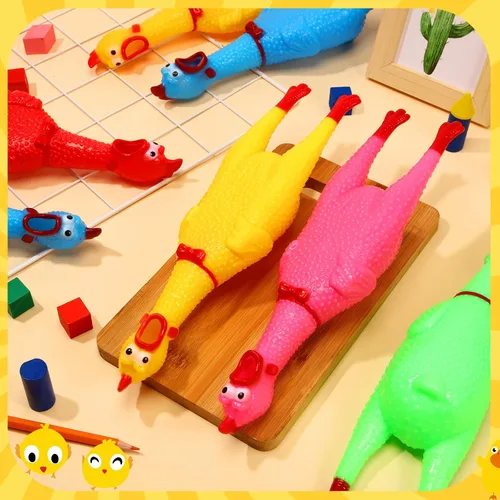 Vista 3 de Sratte Paquete de 16 juguetes de pollo chirriantes a granel, juguetes grandes de goma de pollo chirriante para mascotas, regalos para masticar