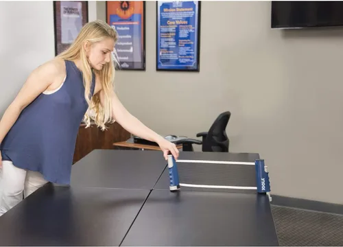 Vista 4 de JOOLA Red retráctil de ping pong con abrazaderas – Red de tenis de mesa se estira 5.75 pies – Abrazaderas en la mesa de hasta 2 pulgadas de grosor
