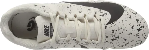 Vista 5 de Nike unisex-adult Footwear