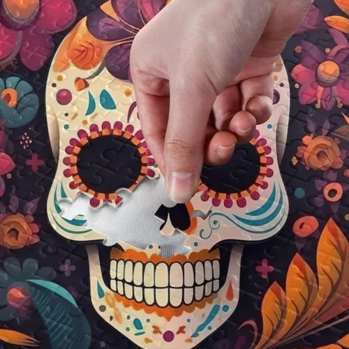 Vista 4 de Rompecabezas de calavera de azúcar mexicana, material compuesto de madera de papel Zcon bolsa de almacenamiento e imagen de referencia fácil