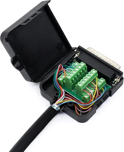 Vista 2 de Cable de datos RS232 de seguridad con doble blindaje 28 AWG 25/C CMP Plenum, 6.5 pies, uso para adaptadores serie DB25