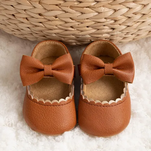 Vista 4 de Meckior Zapatos deportivos para bebé y niñas, suela suave, con lazo, princesa, vestido de boda, Mary Jane, planos, para recién nacidos, ligeros
