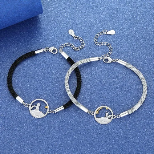 Vista 3 de Ezindraw Pulseras a juego con iniciales para parejas, pulseras de promesa del príncipe y zorro, regalo de relación a larga distancia para mujeres