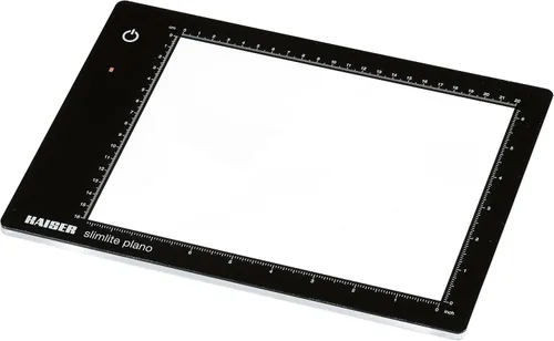 Vista 2 de Kaiser Slimlite Plano 5000K 8x11 Batería/AC Lightbox con cable USB y adaptador de carga