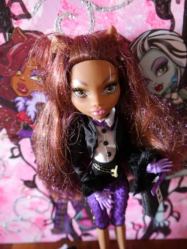 Vista 2 de Monster High Sweet 1600 Clawdeen Wolf Doll