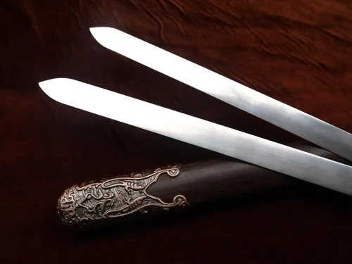 Vista 5 de LOONGSWORD - Juego de espada china doble de acero inoxidable – Cuchillas flexibles hechas a mano, vaina y mango de palisandro, espadas tradicionales