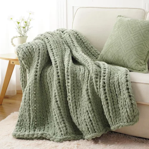 Vista 8 de Battilo - Manta de punto grueso de cachemira beige y crema, manta suave y gruesa de chenilla, manta de crochet de punto trenzado hecha a mano
